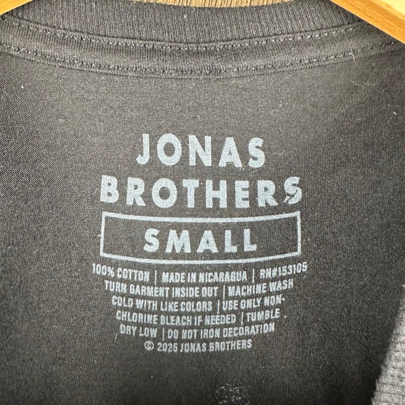 Jonas Brothers Pittsburgh PA Concert 2025 Tour T-Shirt Size Small Black - Picture 6 of 6